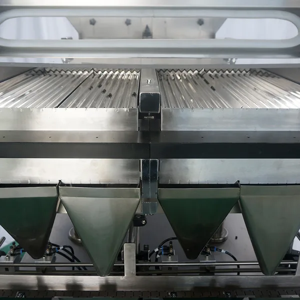 Fully Automatic Chewing Gum Candy Tablet Capsule Counting Machine With 32 Passageway, view 2