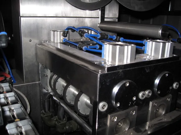 4Kw 0.6MPA High Speed Blister Packing Machine, view 2