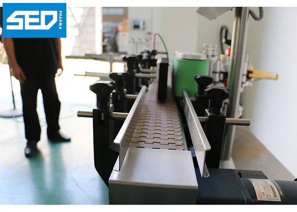 Customized Bottle Sticker Applicator Machine With 150 Bottles Per Minute Speed, view 3