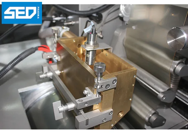 Advanced Process Softgel Encapsulation Machine With High Finished Product Rate, view 3