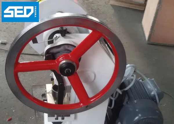 Desktop Single Punch Tablet Press Machine, view 4