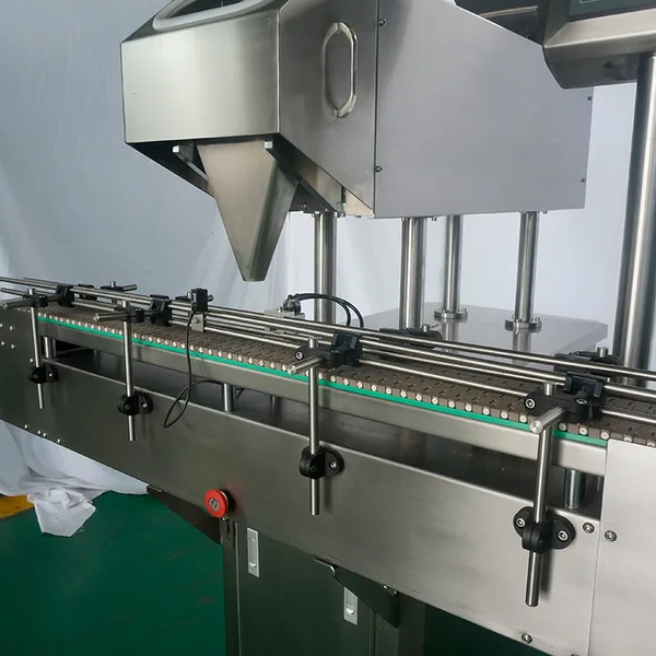 Automatic 8 Passageway Capsule Counting Machine For Soft Candy, view 4