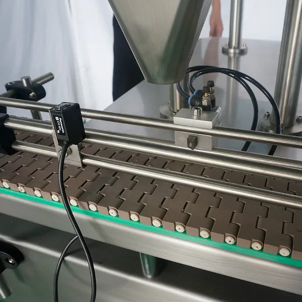 Automatic 8 Passageway Capsule Counting Machine For Soft Candy, view 5