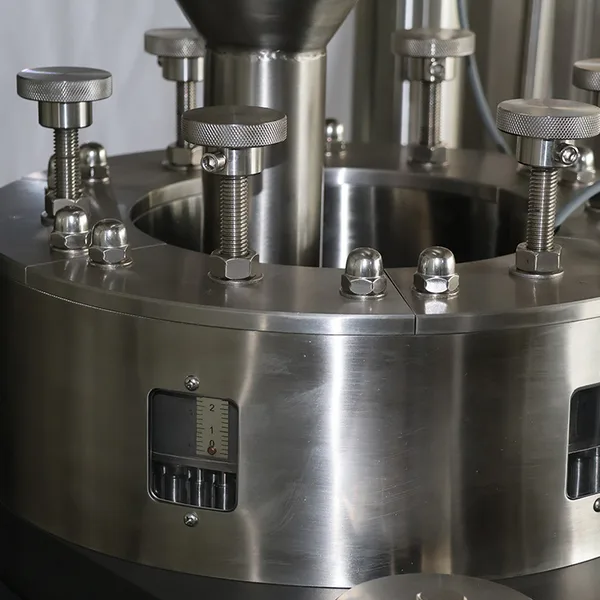 High-Speed 1200 Capsules/Min Automatic Capsule Filling Machine for Hard Gelatin Pharmaceutical Use, view 5
